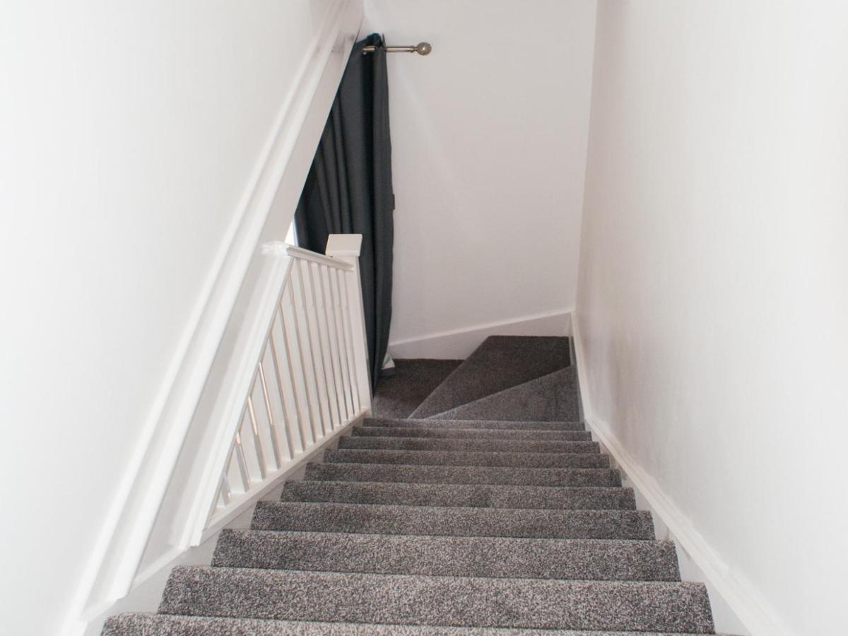 East Midland House Free Private Parking Fast Wifi Smart Tv With Garden